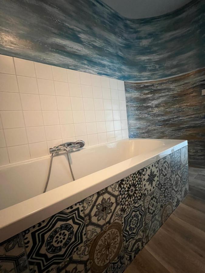Guesthouse By C Colijnsplaat Exterior foto