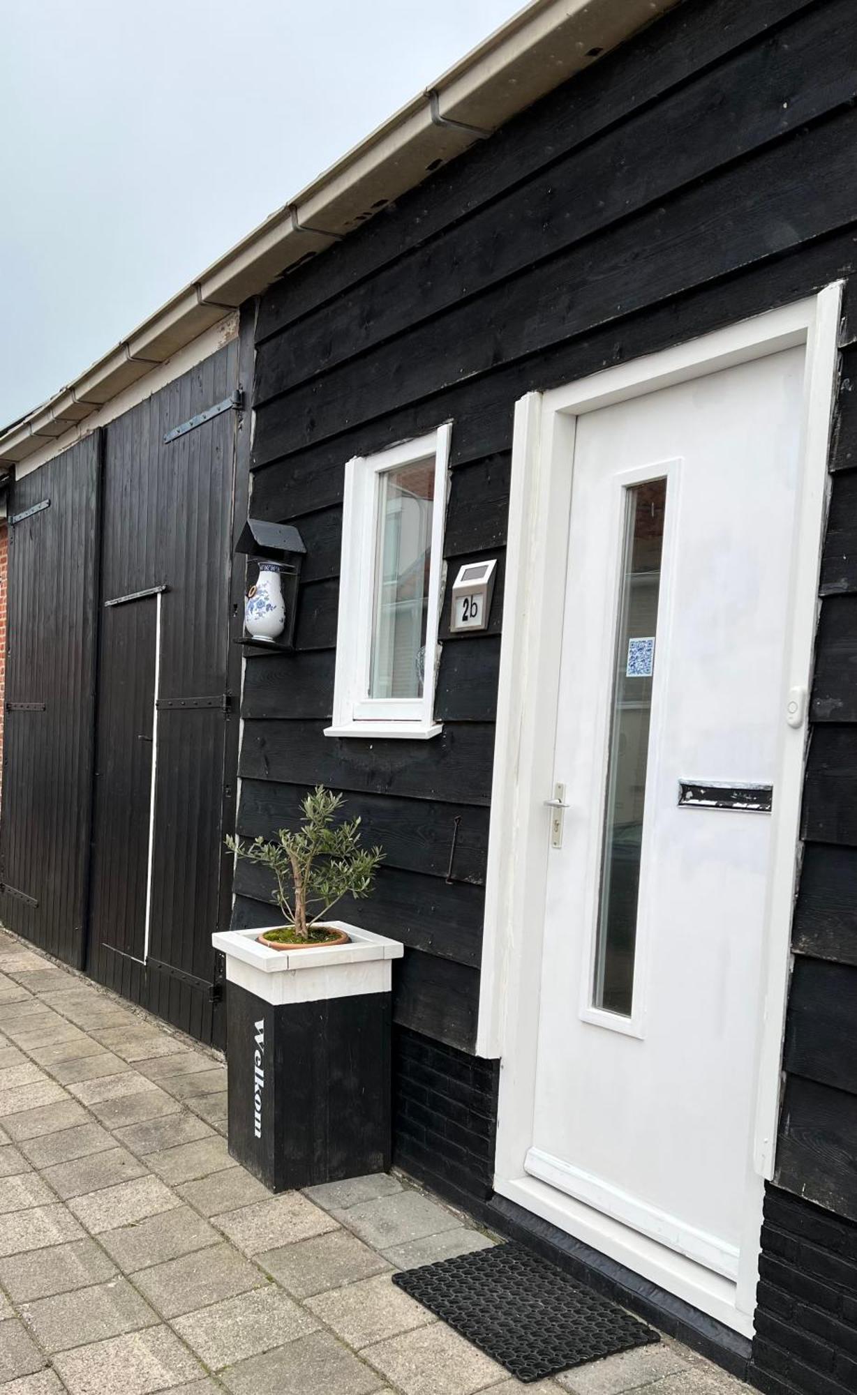 Guesthouse By C Colijnsplaat Exterior foto
